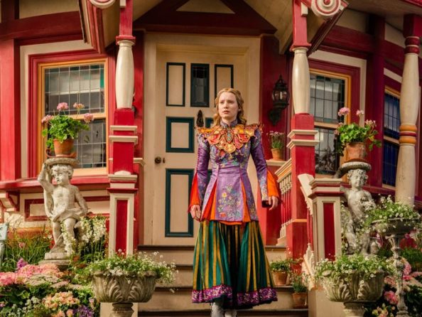 The colors of the sets and costumes distracting and make it look like a coloring book