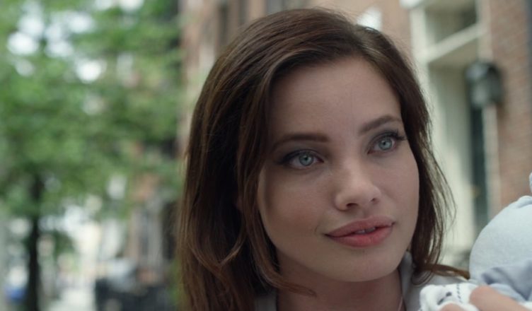 Stephanie Corneliussen Wants To Play Poison Ivy And She Should