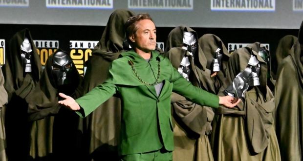 RDJ as Dr. Doom SDCC.