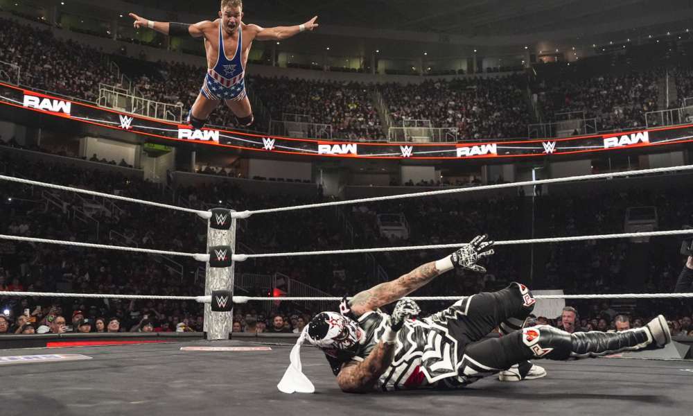 Netflix WWE Monday Night Raw (5)