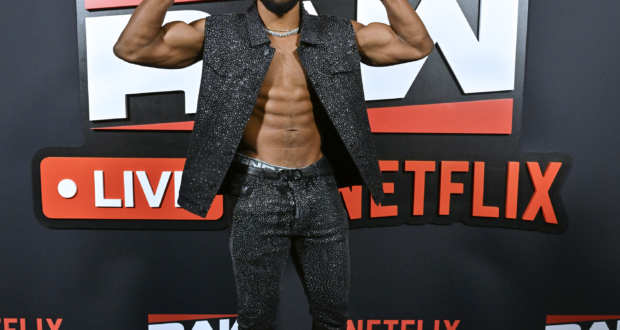 wwe monday night raw netflix bites (1)