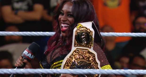 Naomi Pregnant WWE