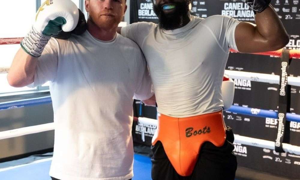 Canelo Alvarez Jaron Ennis