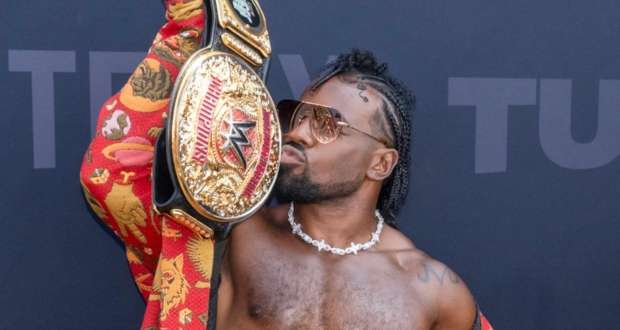 Xavier Woods