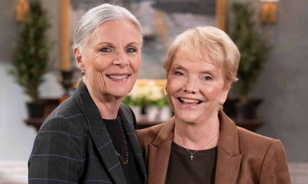 Jane Elliot and Erika Slezak General Hospital