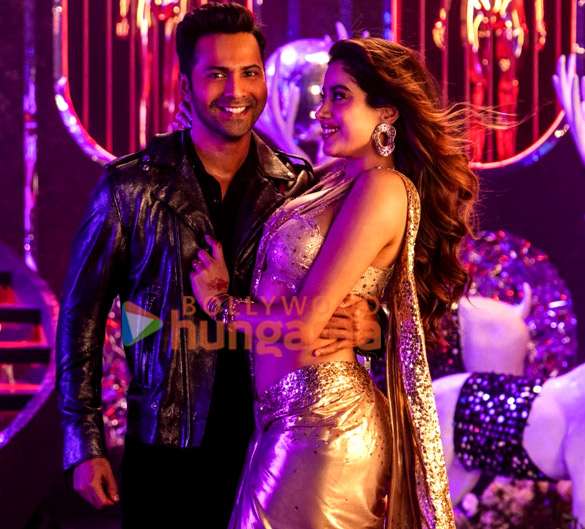 Sunny Sanskari Ki Tulsi Kumari poster