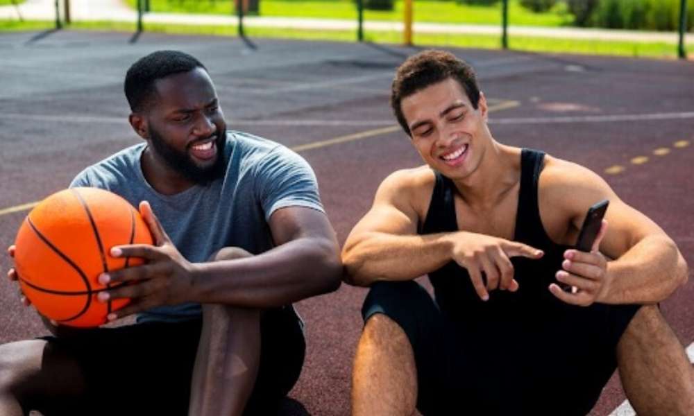 How Thai Players Choose Reliable Betting Platforms for Football and Basketball