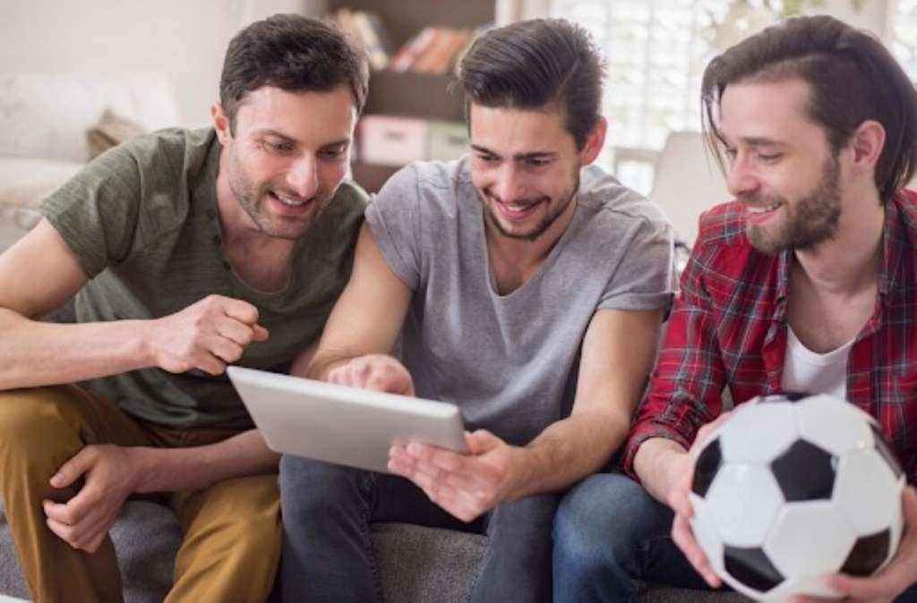 How Thai Players Choose Reliable Betting Platforms for Football and Basketball