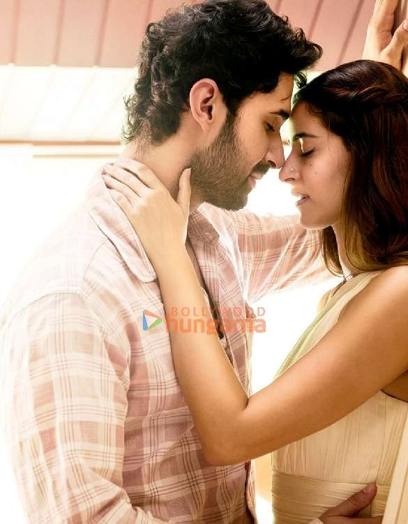 Chand Mera Dil movie still