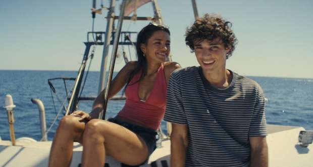 Featured image for Fwd: THE LAST SUNRISE // Starring Eva Longoria, Maia Reficco & Fernando Lindez // First-Look Images & Release Date Now Available!