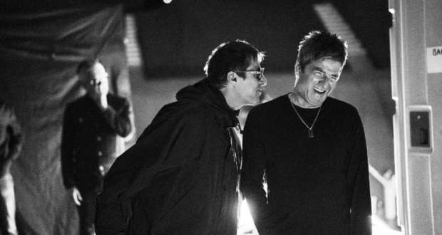 Featured image for Fwd: TEASER TRAILER FOR LANDMARK OASIS DOCUMENTARY, ?DON'T LOOK BACK IN ANGER? NOW AVAILABLE