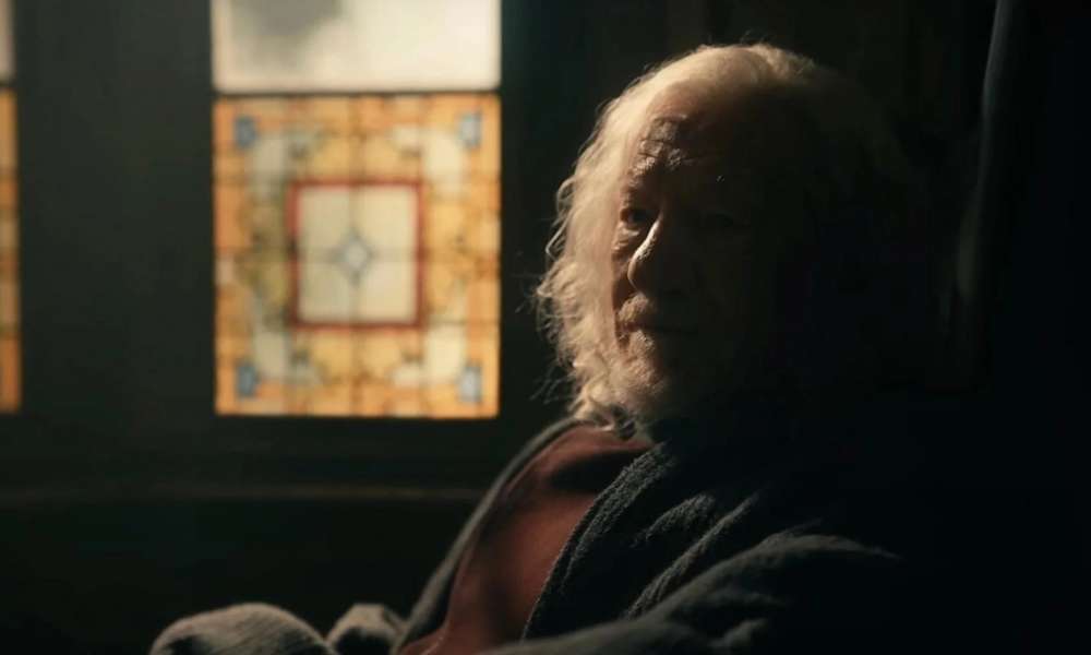 Featured image for Ian McKellen Discovered Anthony Mackie Is the New Captain America on ?Avengers: Doomsday? Set and Told Him: ?You Deserve That?