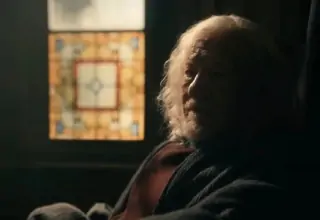 Featured image for Ian McKellen Discovered Anthony Mackie Is the New Captain America on ?Avengers: Doomsday? Set and Told Him: ?You Deserve That?